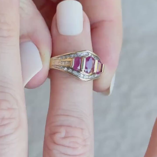 Vintage 1980s Three Stone Ruby Ring in 10k Gold