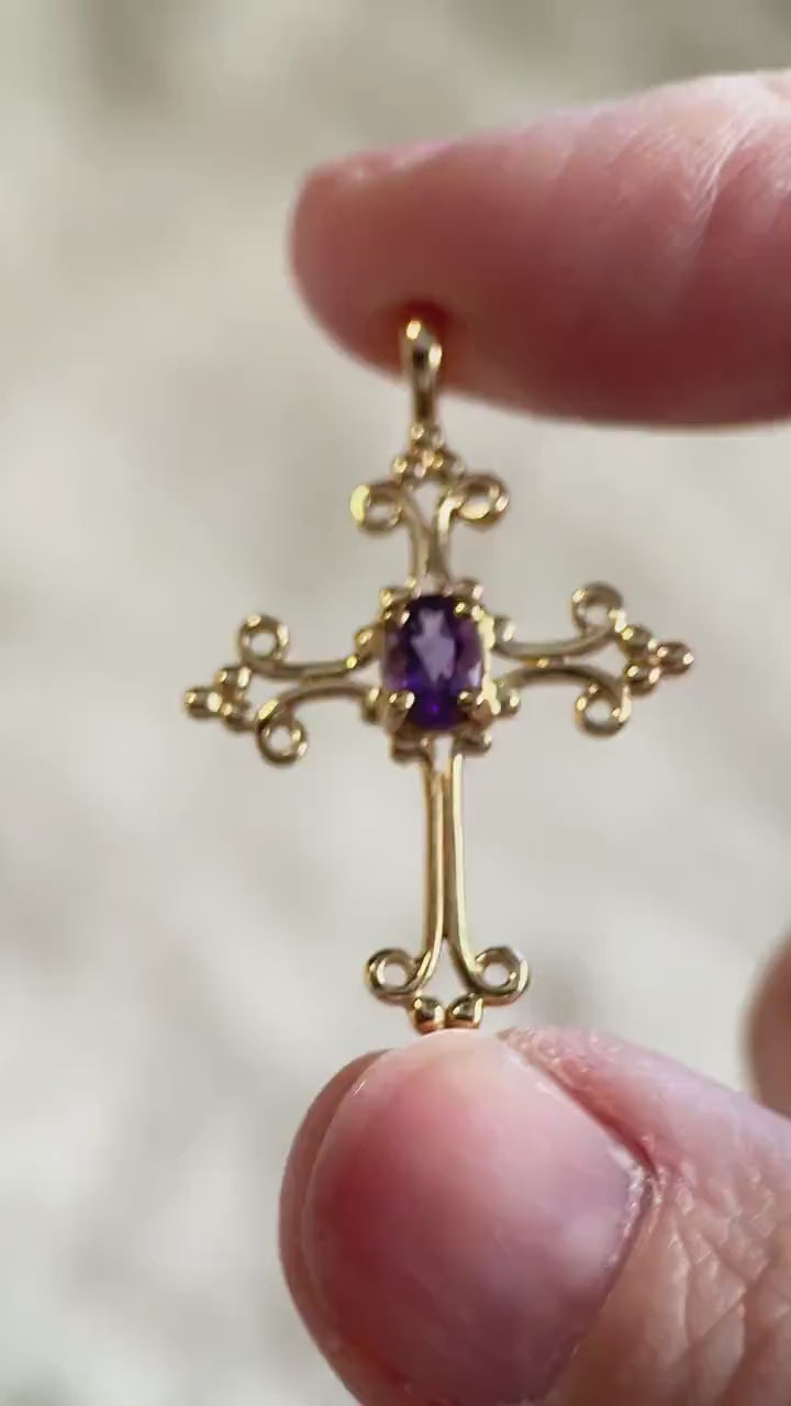 Vintage Amethyst Filigree Cross Pendant in 14k Gold