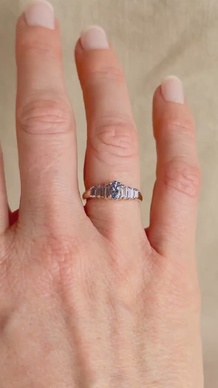 Vintage 1990s Tanzanite Gemstone Ring in 10k Gold