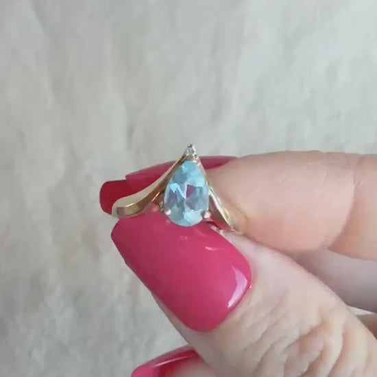 Vintage 1990s Blue Topaz & Diamond Ring in 10k Gold