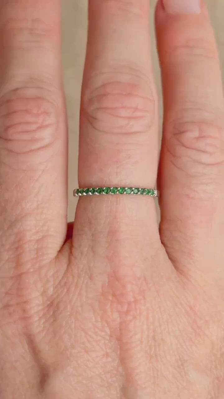 Vintage Emerald Wedding Band, 10k White Gold, Prong Set Classic Minimalist Stacking Band