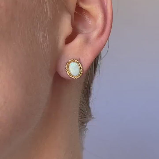 Vintage Opal Oval Stud Earrings in 14k Gold