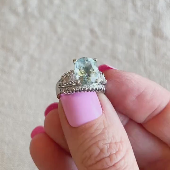 Vintage Aquamarine Gemstone and Diamond Ring in 18k White Gold