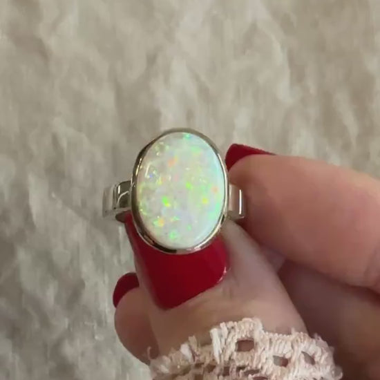 Vintage Genuine Opal Ring in 18k White Gold