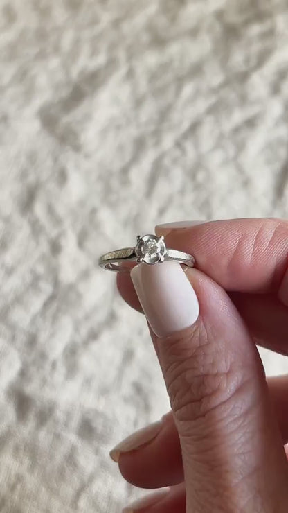 Vintage Art Deco Diamond Solitaire Engagement Ring in 18k White Gold