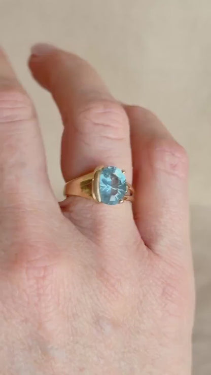 Vintage 1990s Blue Topaz & Diamond Ring, 14k Gold