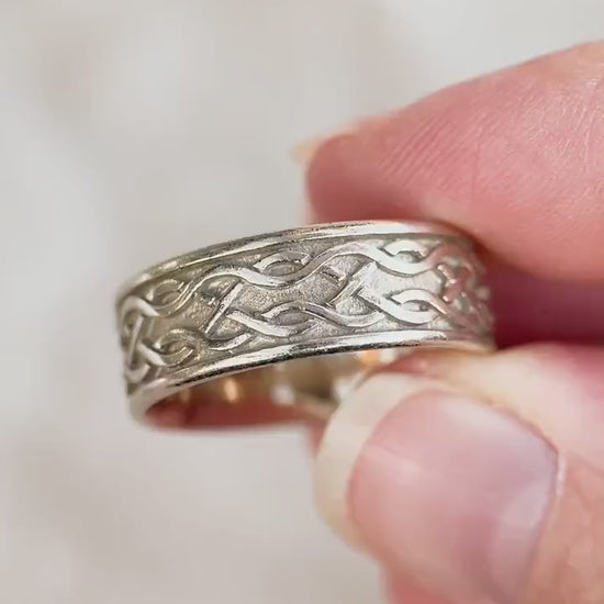 Vintage Mens Celtic Knot Wedding Band in 14k White Gold