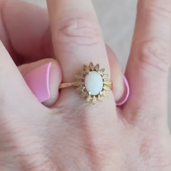 Vintage Opal Floral Ring in 14k Gold