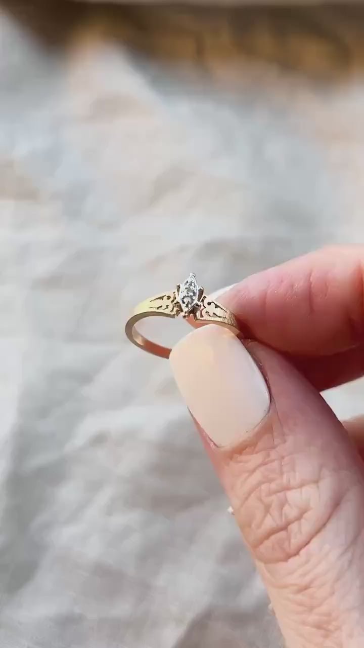 Vintage 1970s Diamond Engagement Ring in 14k Gold