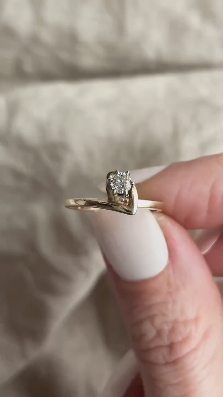 Vintage 1970s Diamond Engagement Ring in 14k Gold