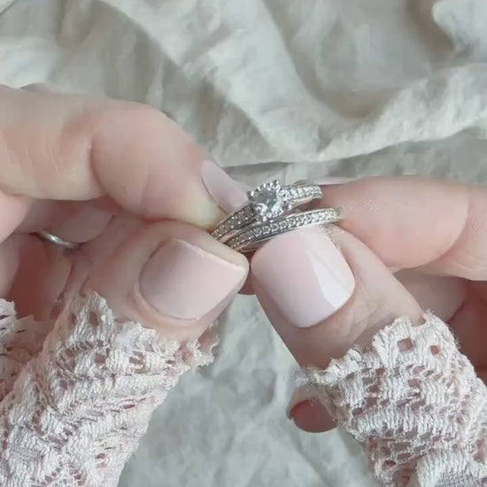 Vintage Diamond Engagement Ring and Wedding Band Set in 14k White Gold