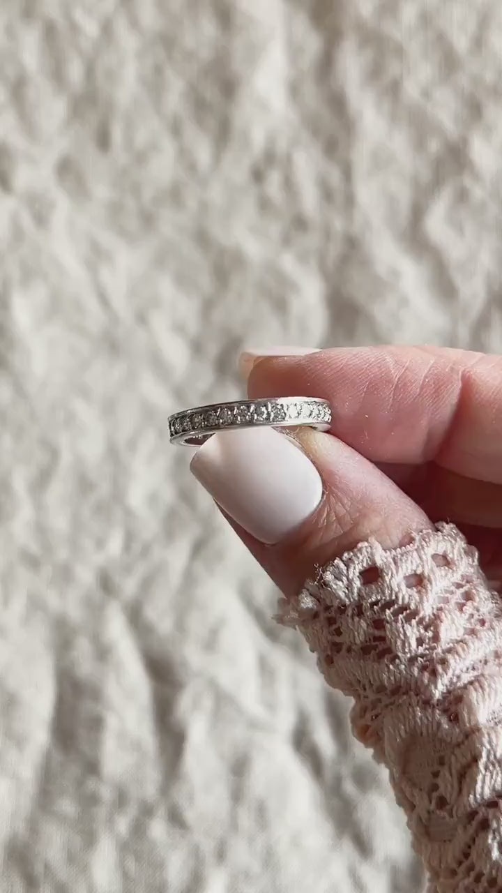 Vintage Diamond Wedding Band in 14k White Gold